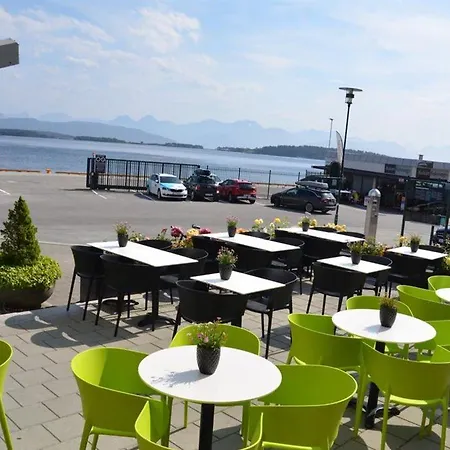 Thon Moldefjord 3* Molde