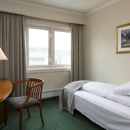 Thon Moldefjord Hotel 3*